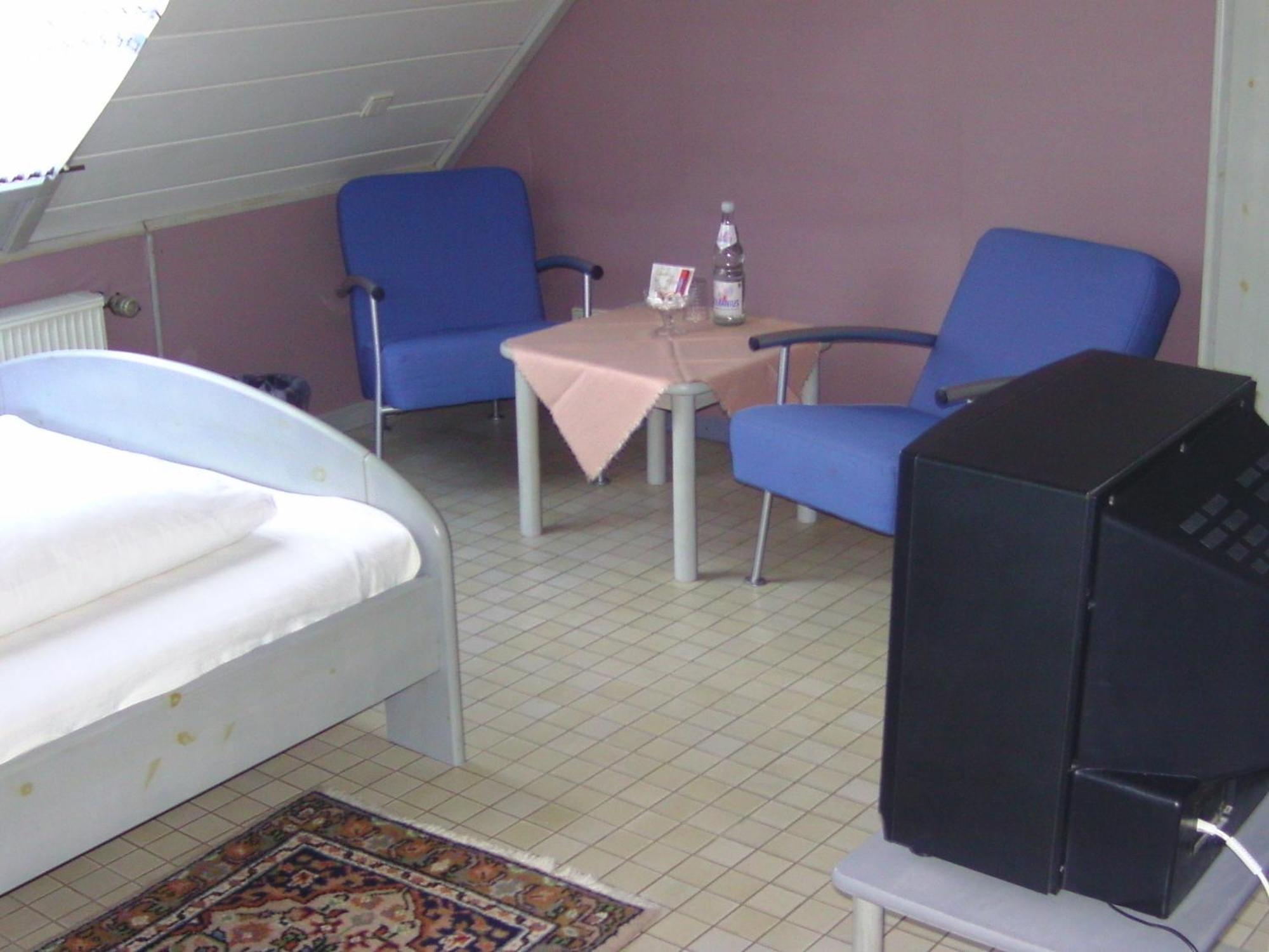 Hotel Zur Guten Quelle Selters  Kültér fotó